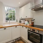 The Thistles Nyaraló