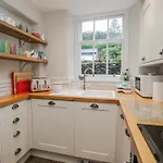 The Thistles Nyaraló