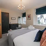 The Thistles * Windermere