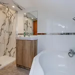 Nyaraló The Thistles